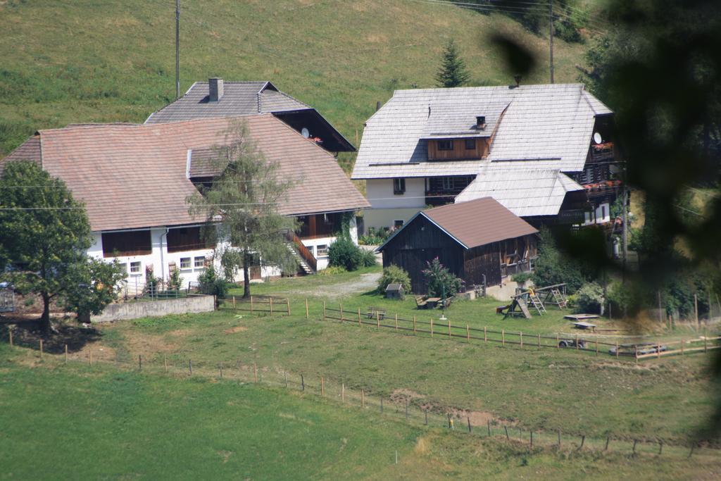 Surtmannhof Hotel Sirnitz Bagian luar foto